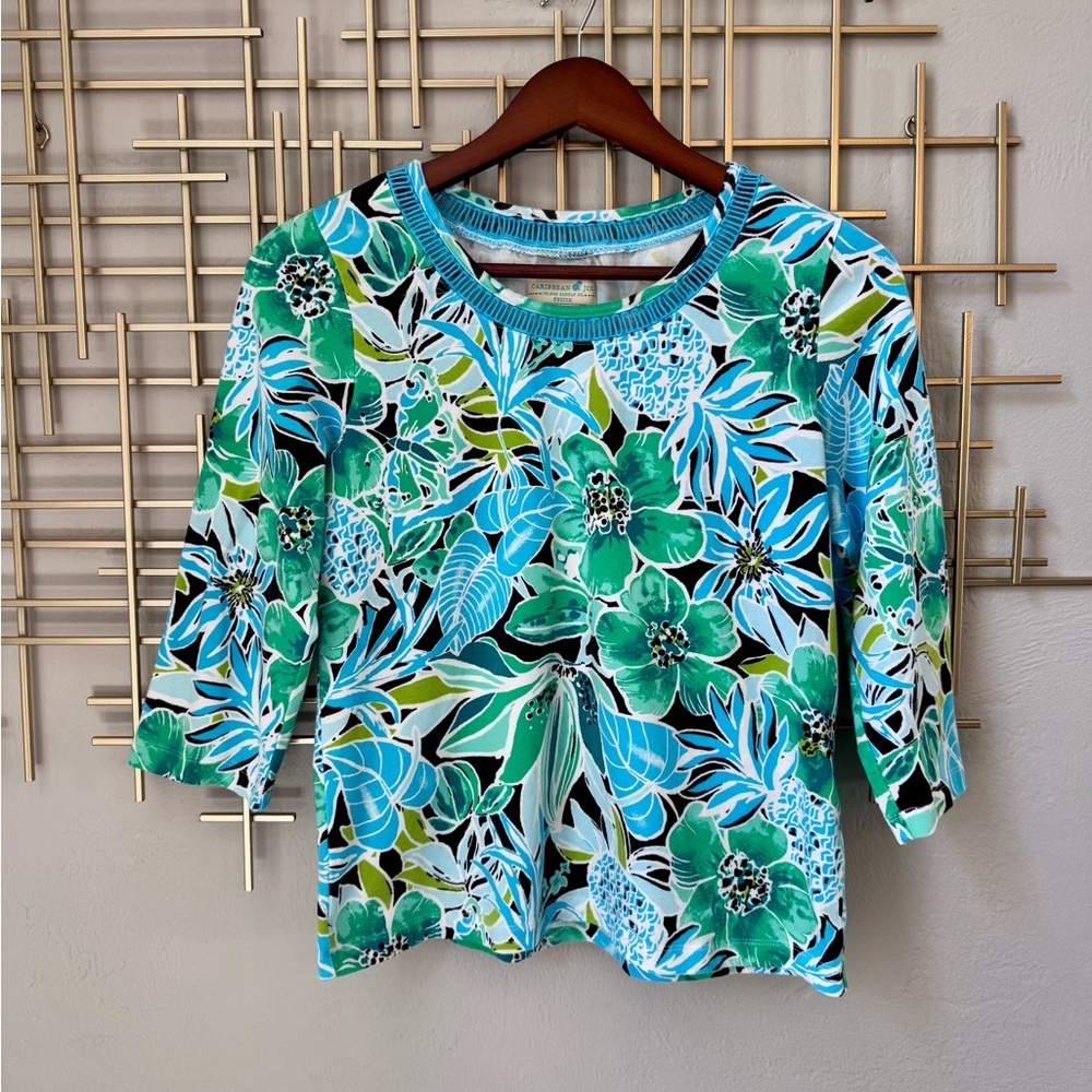 Caribbean Joe Petite Tropical Floral Top Blue Green 3/4 Sleeve PM